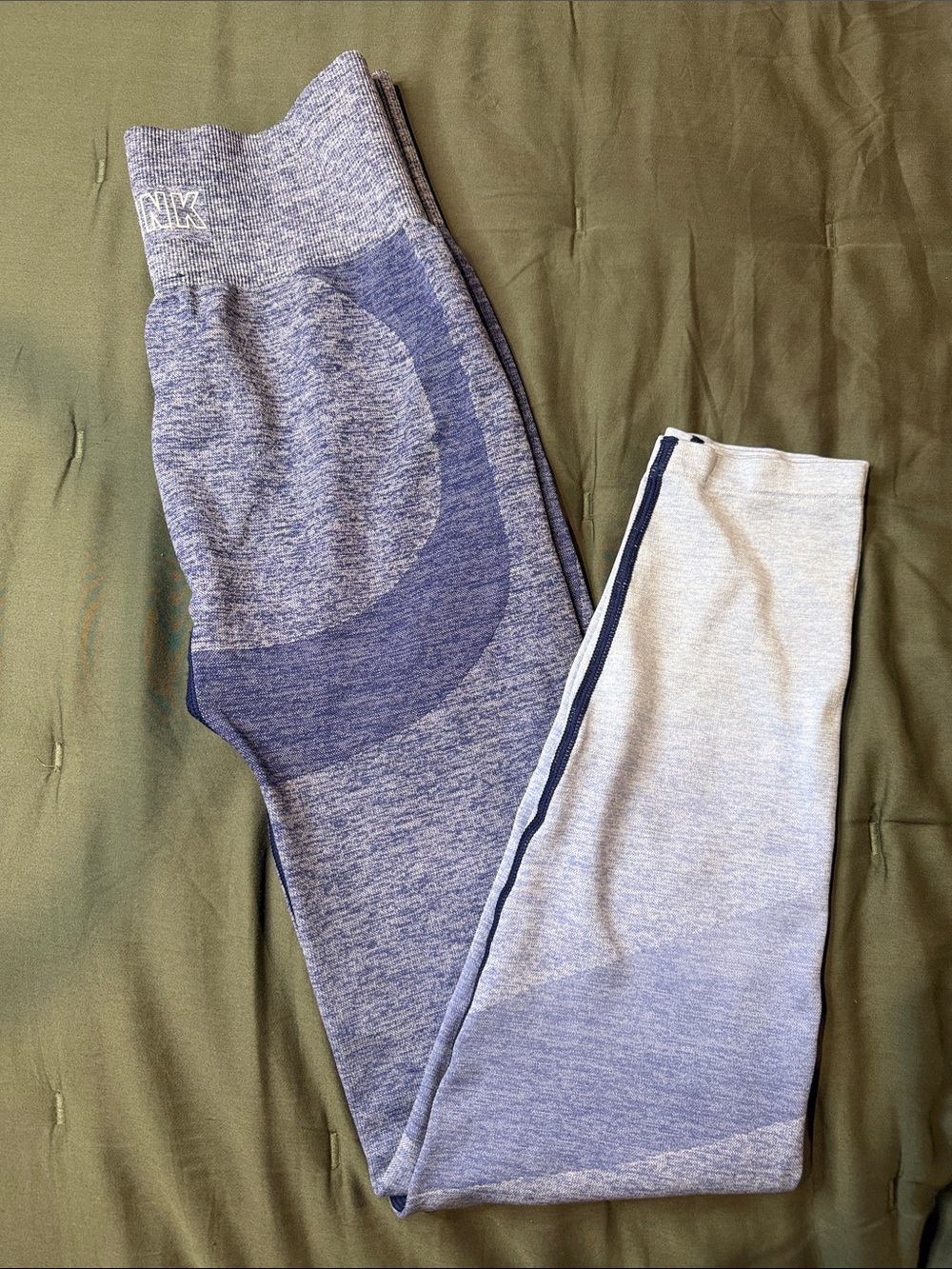 PINK Victoria's Secret Blue Ombré Seamless Leggings